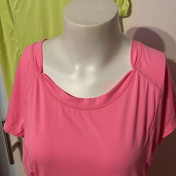Set of TWO Zella Women’s lightweight mesh short sleeve tops. Pink, Neon Yellow L - Picture 3 of 13